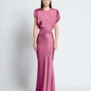 ZHIVAGO Signature Bond Gown Dusty Pink   Size 8